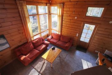 Oravi villa living room2.jpg