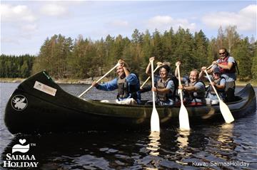 Giant canoe.jpg