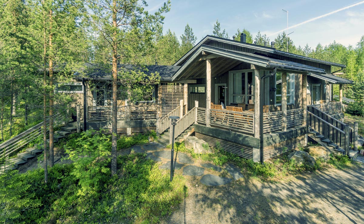 Saimaa 湖畔享受带桑拿的奢华别墅风情，体验正宗的芬兰桑拿和在美丽的水景中游泳